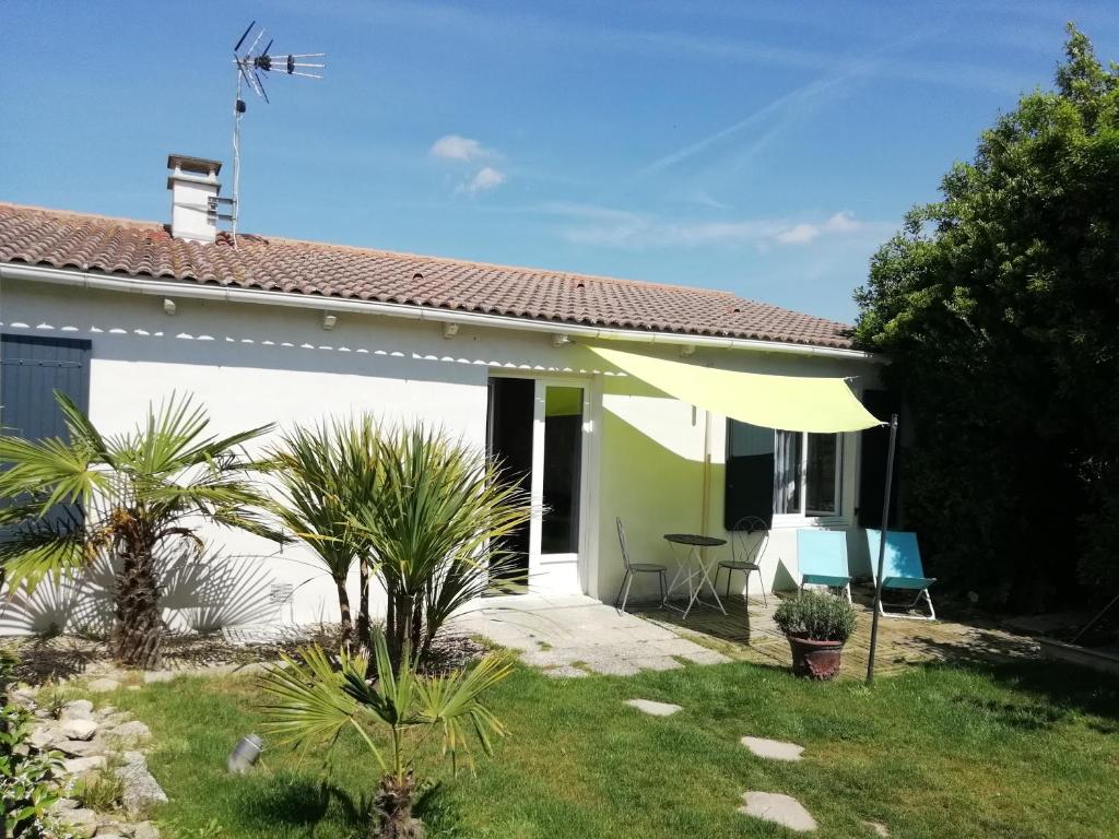 Residence Marina di Bravone - appartement 6 personnes Vue Mer 1er etage N111