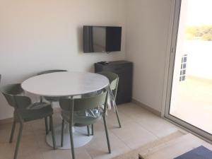 Residence Marina di Bravone - appartement 6 personnes Vue Mer 1er etage N21