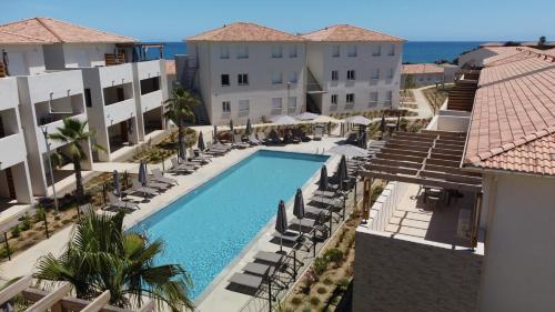 Residence Marina di Bravone - appartement 8 personnes (7 adultes max.) 1er etage N125-126