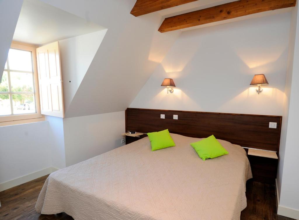 Résidence Mediterranee - Studio pour 4 Personnes 964 06500 Menton