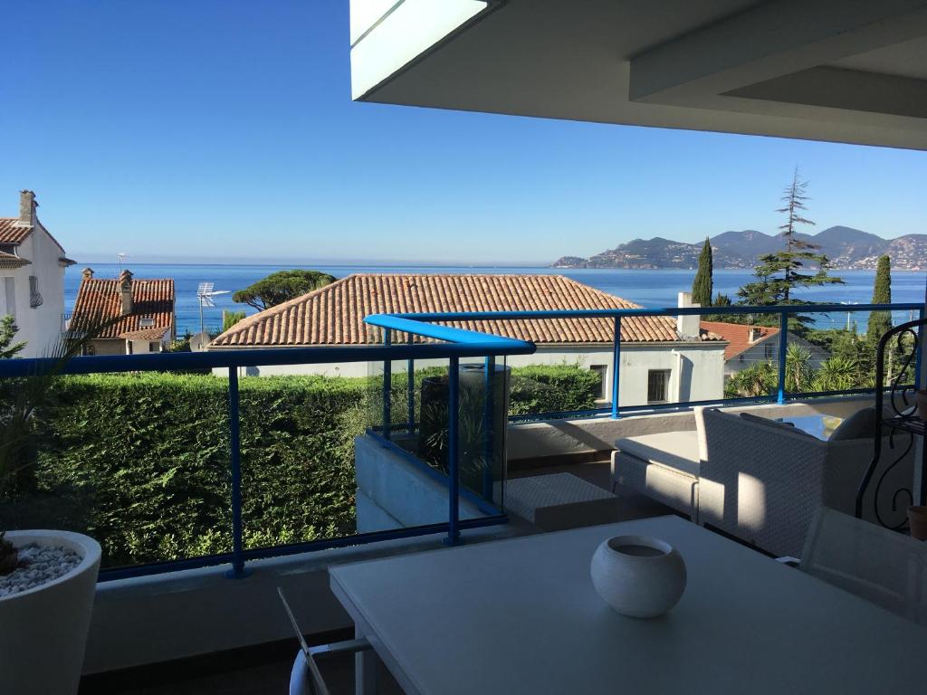 Appartement Residence Paradis Bleu 49 Avenue du Docteur Raymond Picaud 06400 Cannes