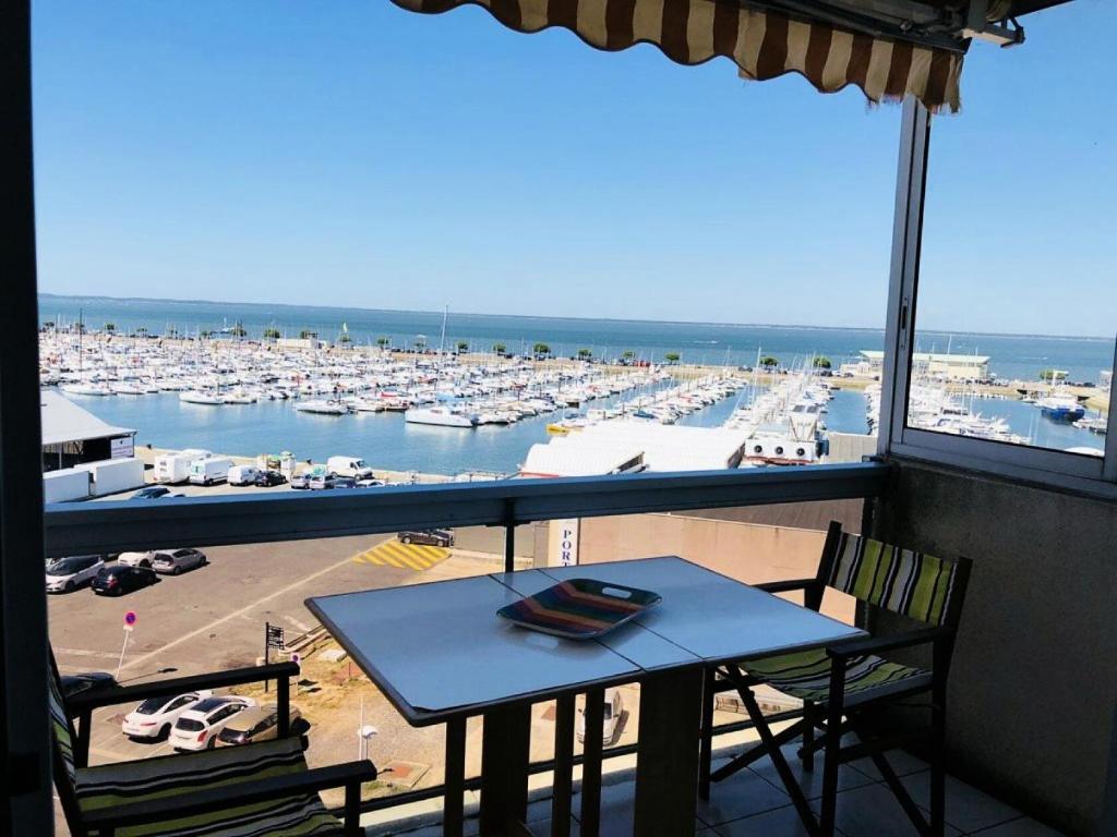 Résidence Port Arcachon - Studio pour 2 Personnes 11 53, cours Lamarque de Plaisance, 33120 Arcachon