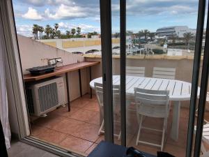 Appartement Résidence Port Soleil B453 4 avenue de port ambonne Résidence Port Soleil 34300 Le Cap d\'Agde Languedoc-Roussillon