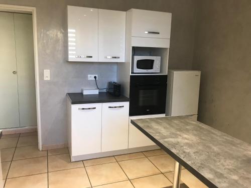 Résidence privée calme 15 min à pied du centre parking gratuit