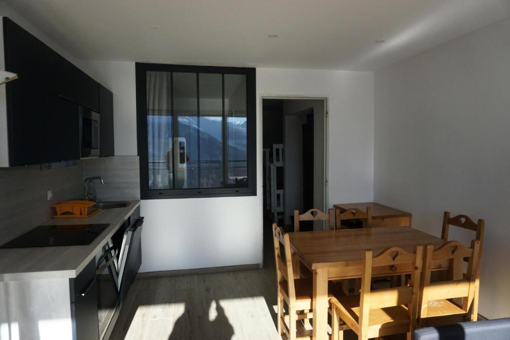 Appartement Résidence Queyrelet Iii - 2 Pièces pour 6 Personnes 634 Rue  des Ecrins, Le Rond Point des Pistes - Station ORCIERES-MERLETTE 05170 Orcières