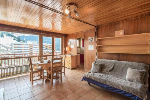 Residence - Studio 184
