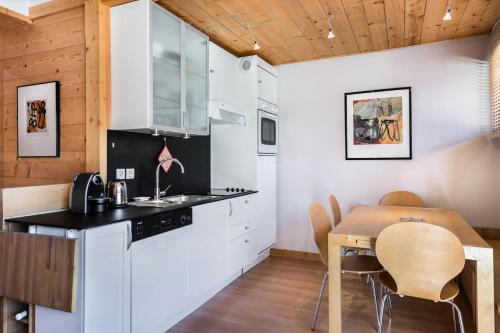 Residence - Studio 464