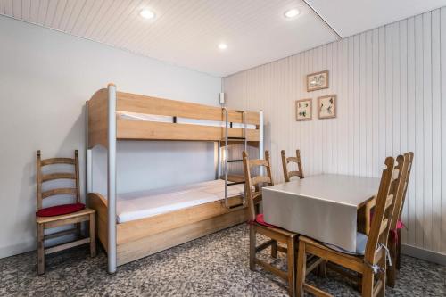 Residence - Studio 594