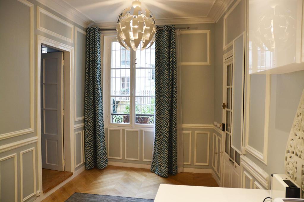 Residence sur Cour 69 rue Condorcet, 75009 Paris