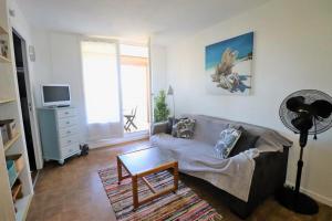 Appartement Résidence Terrasses Baronnie - 2 Pièces pour 4 Personnes 044 430 Avenue du Palais de la Mer, Rés. Terrasses de la Baronnie n°300 30240 Le Grau-du-Roi Languedoc-Roussillon