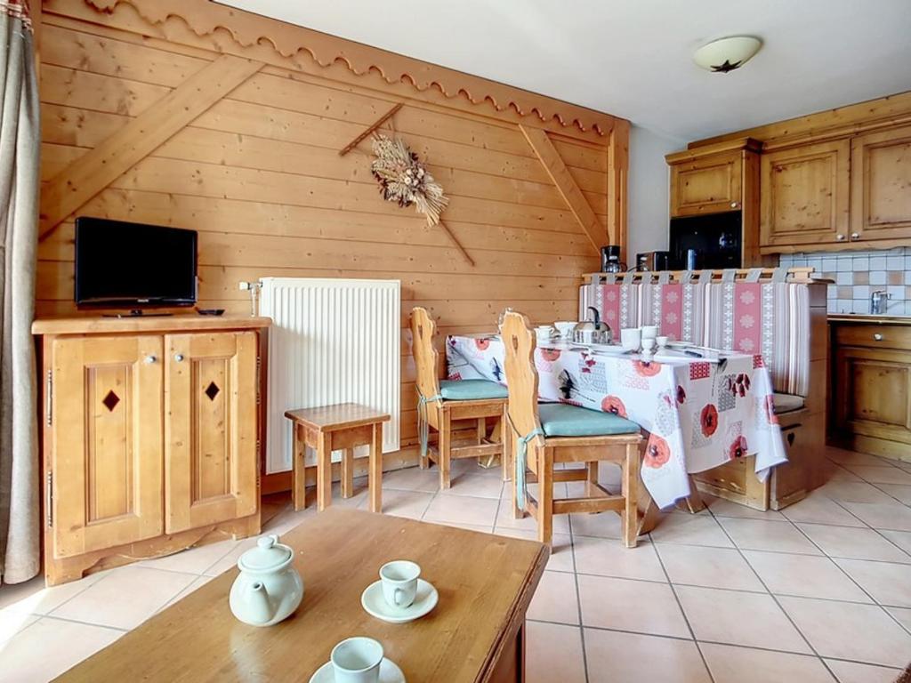 Résidence Thuria - Studio pour 4 Personnes 80 73210 Peisey-Nancroix
