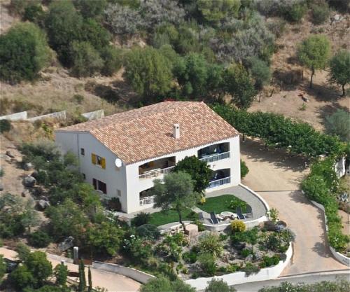 Résidence U MELU Grand T2 BLEU en rez de jardin