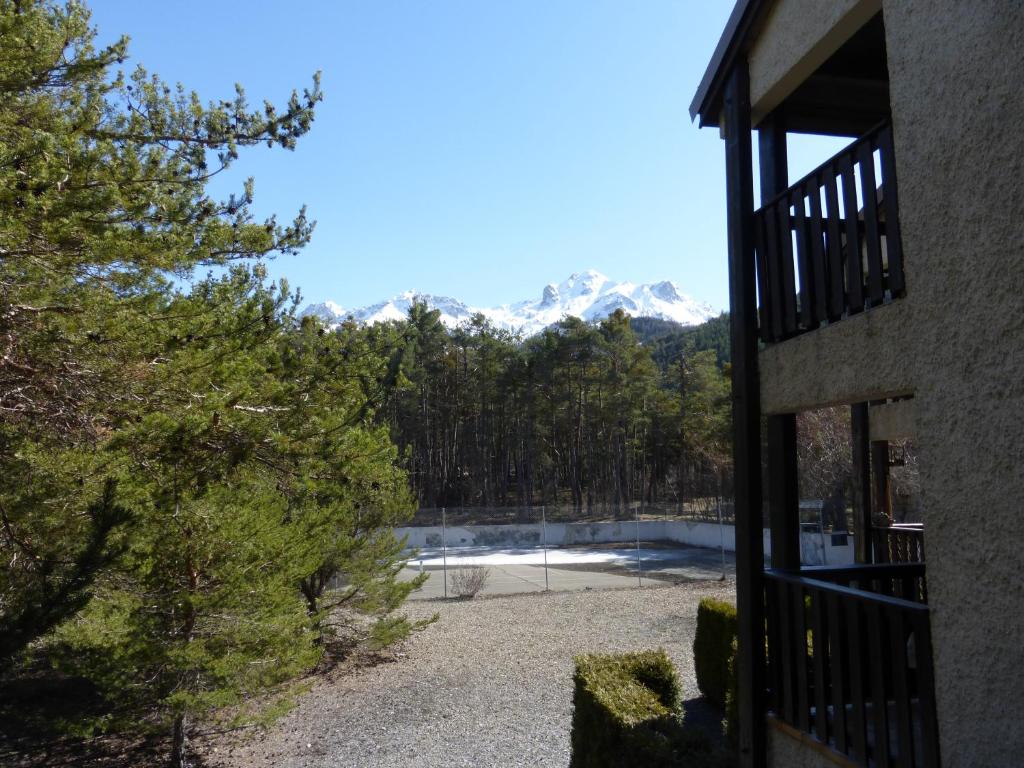 RESIDENCE UBAYE T 17 Avenue Honoré Couttolenc, 04400 Enchastrayes