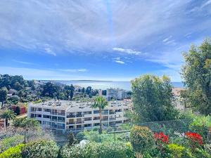 Appartement Résidence Villa Francia - Cannes 33 Avenue Amiral Wester Wemyss 06150 Cannes Provence-Alpes-Côte d\'Azur