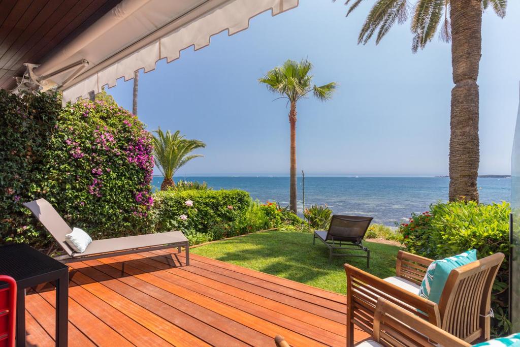 Résidence Vue Mer Cannes 7 Boulevard Eugène Gazagnaire, 06400 Cannes