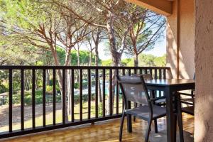 Appartement Résidences du golf 90 allée murfield 83700 Saint-Raphaël Provence-Alpes-Côte d\'Azur