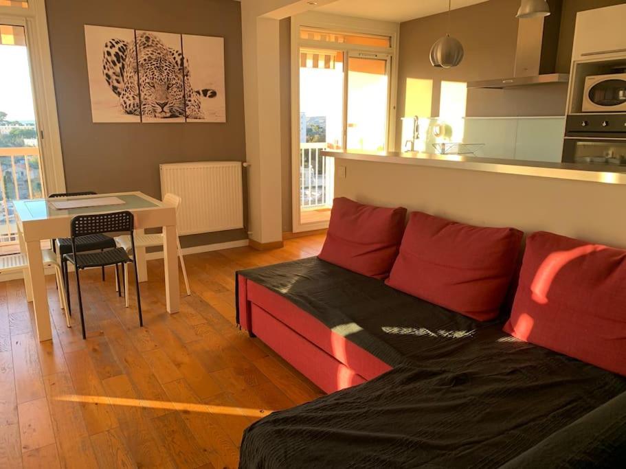 Appartement Résidentiel avec parking gratuit 17 Avenue du Bousquetier 13012 Marseille