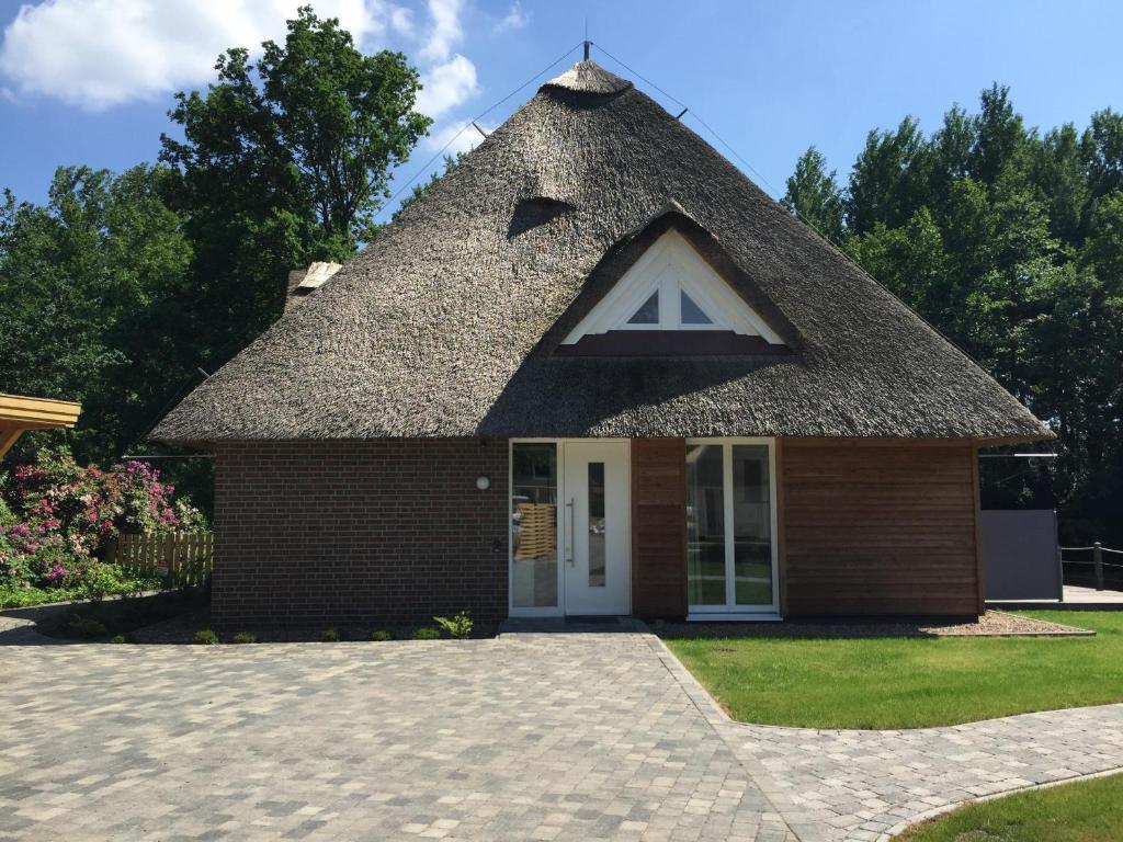 Residenz am kleinen Meer Eldorado Nr 2 Wiefelsteder Straße 61, 26160 Bad Zwischenahn