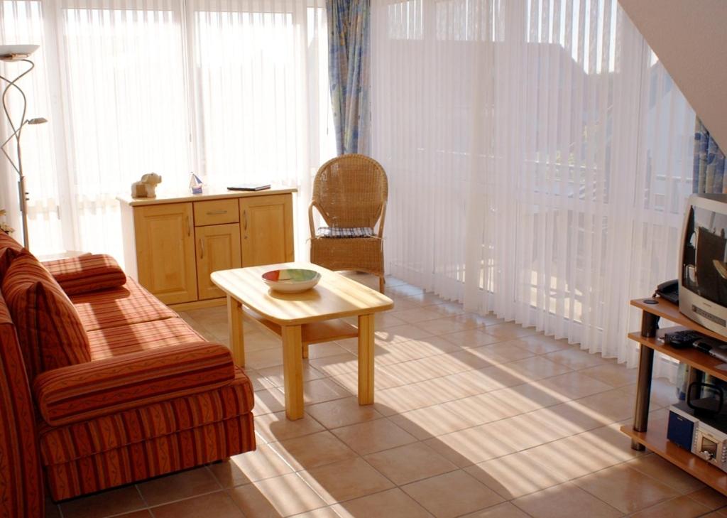 Residenz am Strand Wohnung 1-18 Seestrasse 71, 18374 Zingst