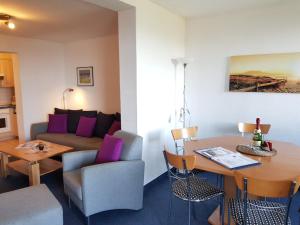Residenz Seeblick 25 mit Balkon und Meerblick