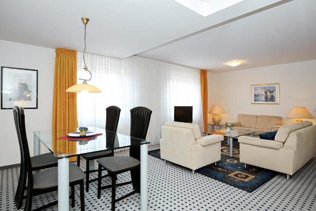 Appartement Residenz unter den Linden Wohnung 29 Lindenstraße  18 18225 Kühlungsborn