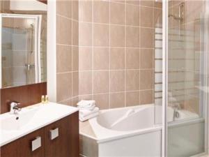 Restful Residence Les Jardins dArvor - 2 room apartment 2 to 4 people