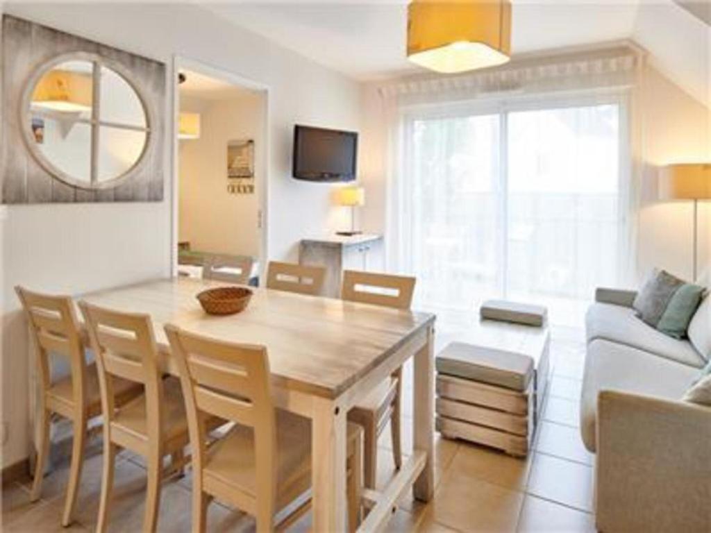 Restful Residence Les Jardins dArvor - 4-room apartment for 6 to 8 people 3 Avenue de la Mer, 29950 Bénodet