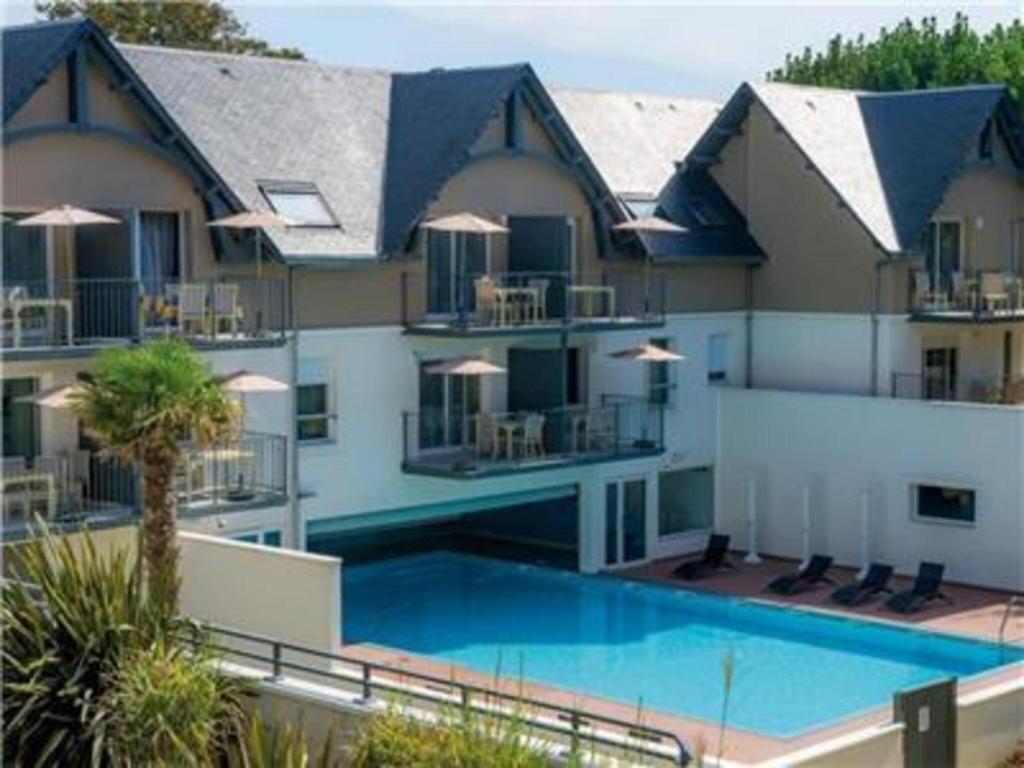 Restful Residence Les Jardins dArvor - Studio for 2 People 3 Avenue de la Mer, 29950 Bénodet
