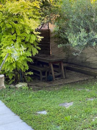 Rez de Jardin avec piscine proche du centre historique