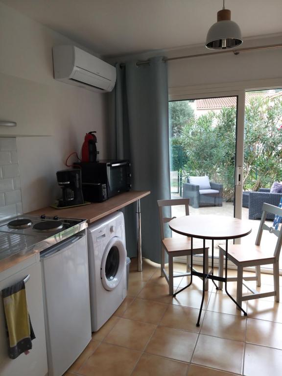 Appartement Rez de jardin cosy avec terrasse fleurie 4 RUE DU DOAINE DE LA BATTLIE 66150 Arles-sur-Tech