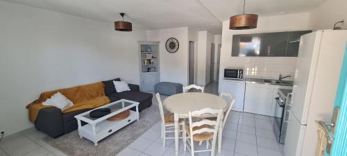 Appartement rez-de-jardin Jas des Baronnies Curnier france