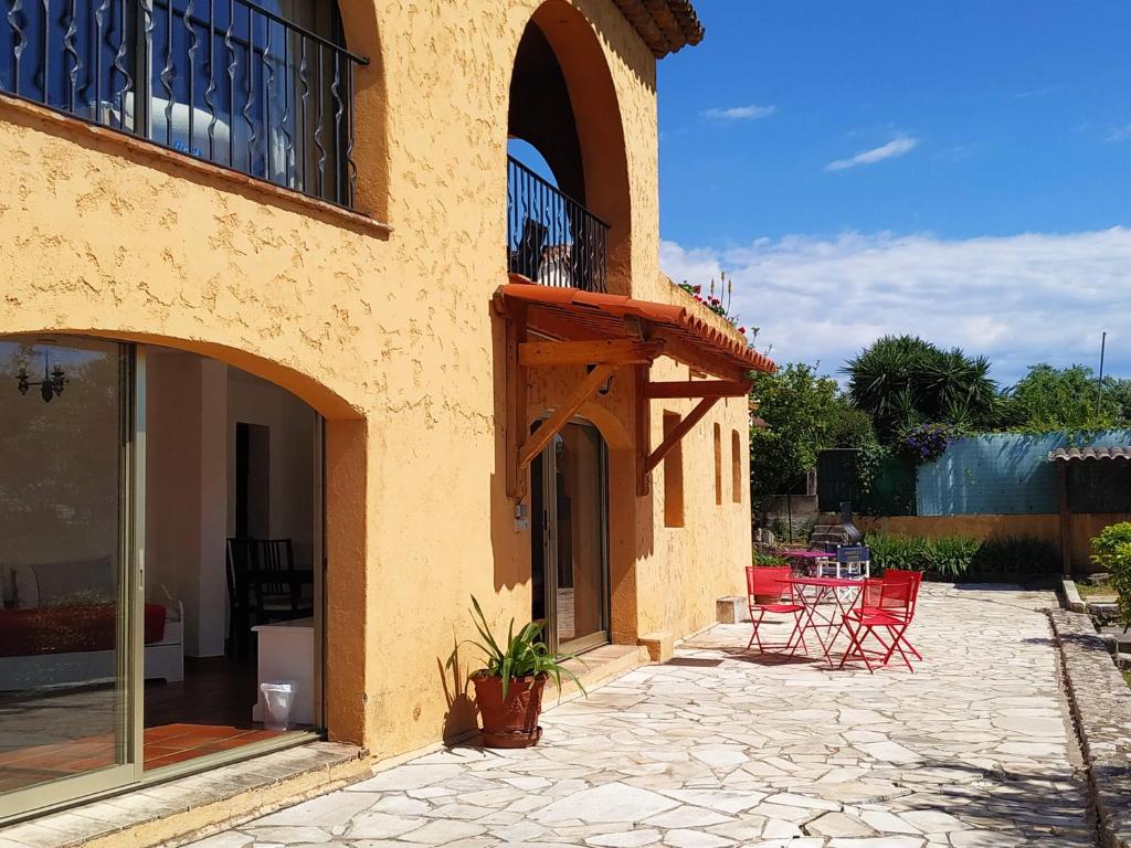 Appartement Rez-de-villa Mougins 173 bis ancien chemin de mougins 06250 Mougins