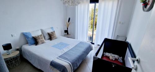 Rez de villa tout confort avec piscine
