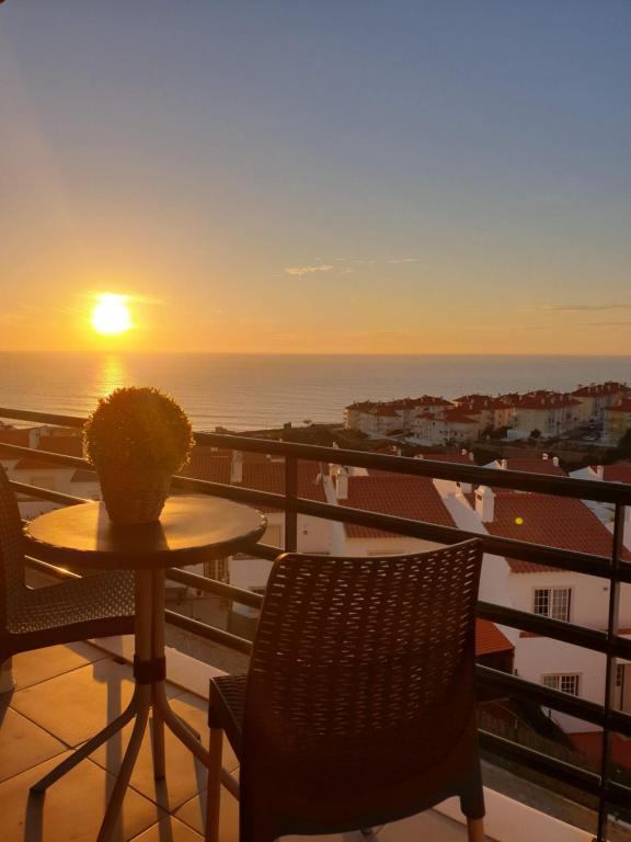 Appartement RIBEIRA D'ILHAS CENTRAL HOME Rua Casal Carido 17 2655-213 Ericeira