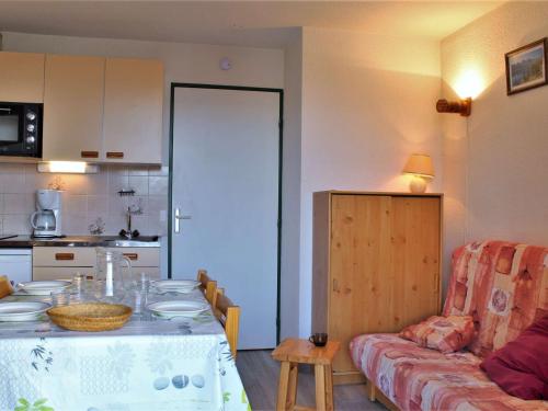 Appartement Risoul, 1 pièce, 2 personnes - FR-1-330-142 Risoul france