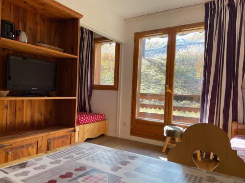 Appartement Risoul, 2 pièces, 6personnes avec Piscine Risoul france