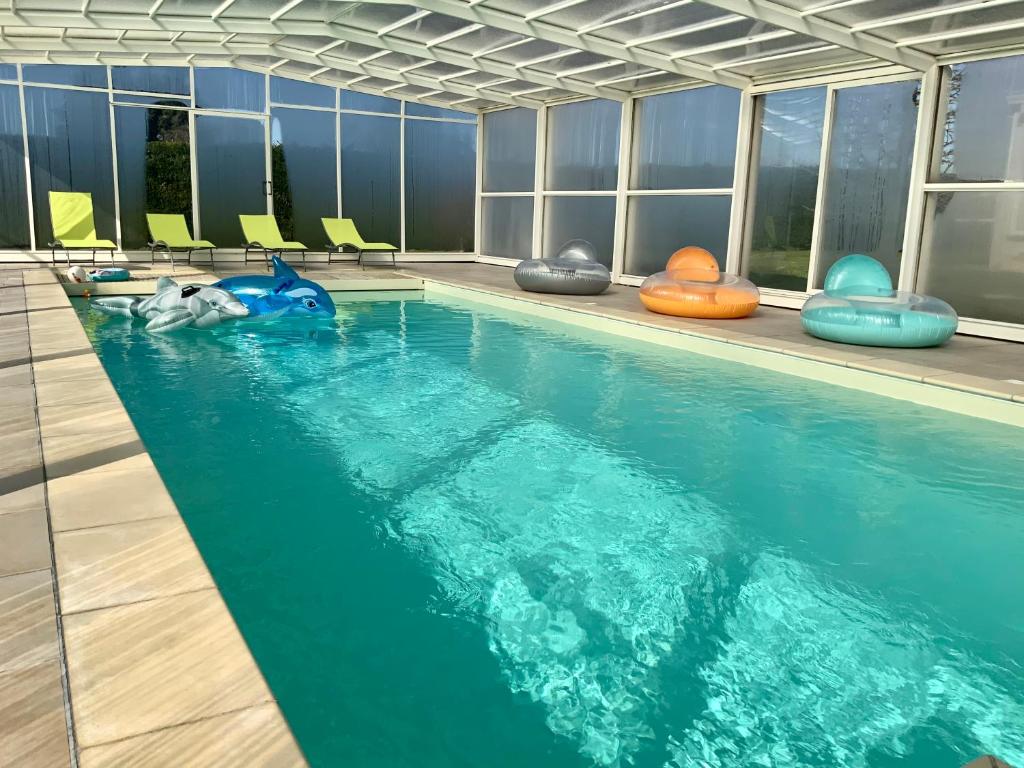 Risso - a modern one bedroom with pool