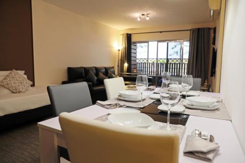 RochaBay Apartment
