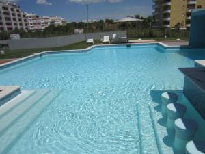 RochaTower Apartment 8A