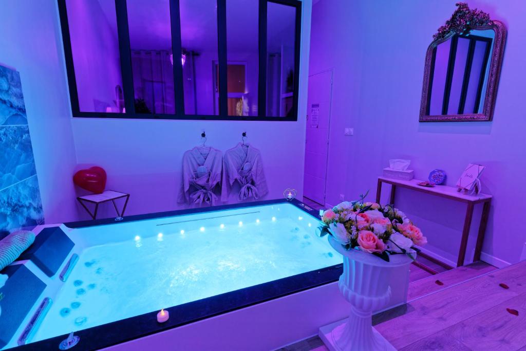 Romance Spa Nuit D'amour Rue d'Etretat, 76600 Le Havre