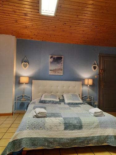 Romantic Studio Center