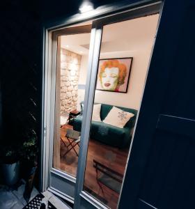 Appartement Romantic tiny house in Paris Rue Constance 5 75018 Paris Île-de-France