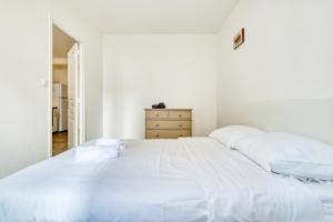 Appartement ROME - T2 centre marseillais à 3 min à pied de la Canebière 21 Rue de Rome 13001 Marseille Provence-Alpes-Côte d\'Azur