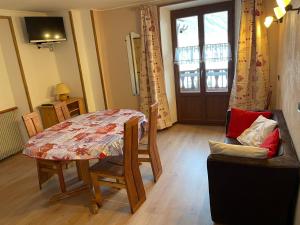 Appartement Ronce HOTEL LA VANOISE Rue de l'Ilette 73480 Bessans Rhône-Alpes