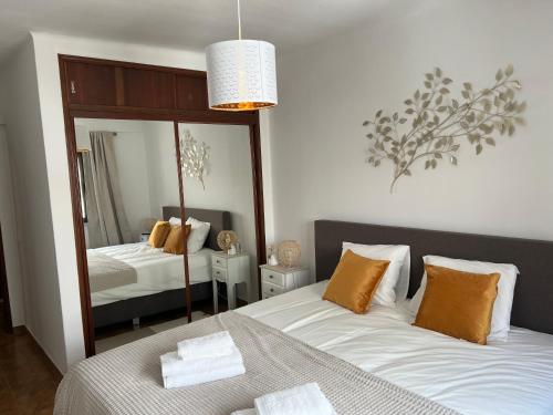 Roof-top Apartment, Near Carvoeiro beach!