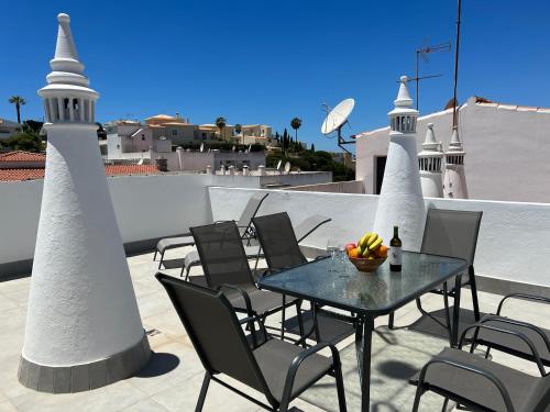 Roof-top Apartment, Near Carvoeiro beach!