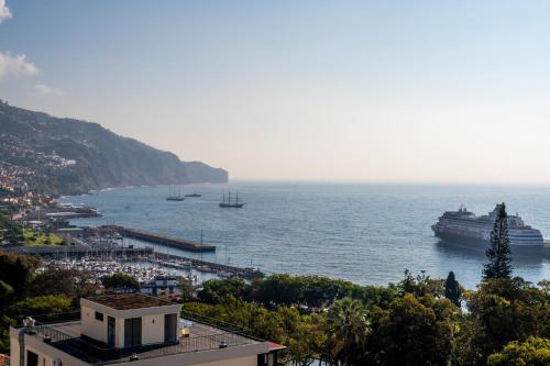 Rooftop Funchal I by Madeira Best Apartments