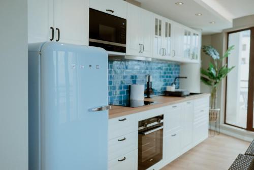Rooftop Marina ll by Madeira Best Apartments