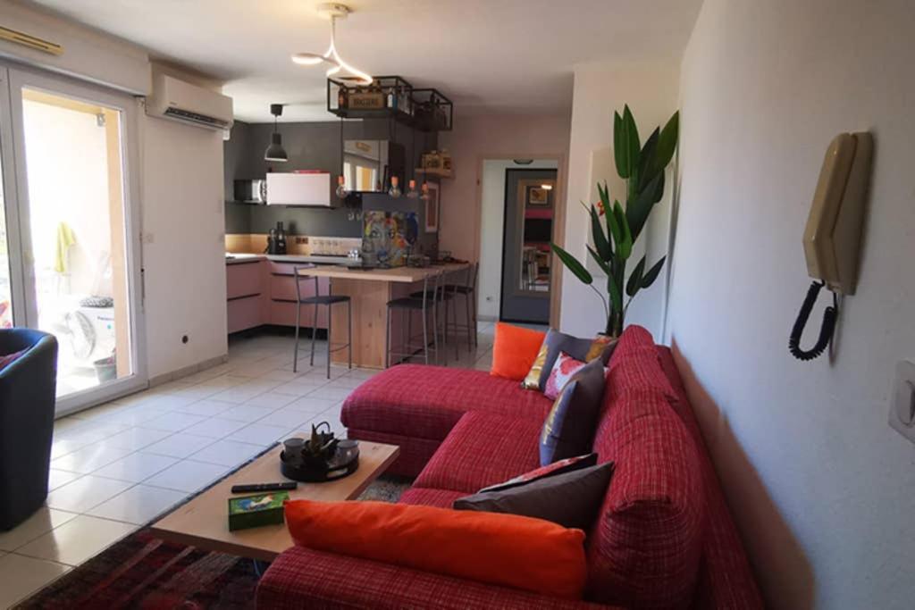 Rooftop terrasse 1 bedroom in rue d'Antibes, 5 min from the Croisette 214