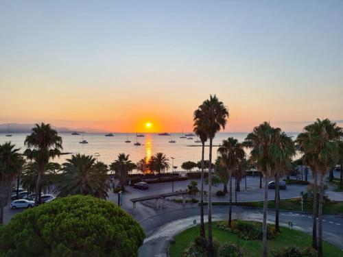 Appartement rooftop vue mer Antibes france